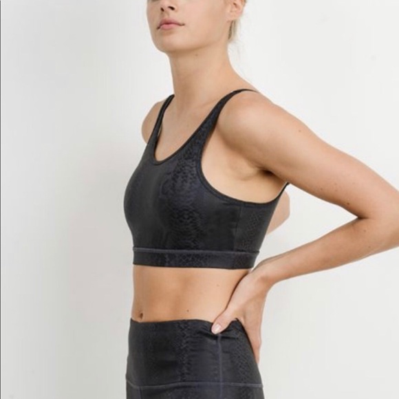 Black Mamba Sports Bra - Picture 2 of 5